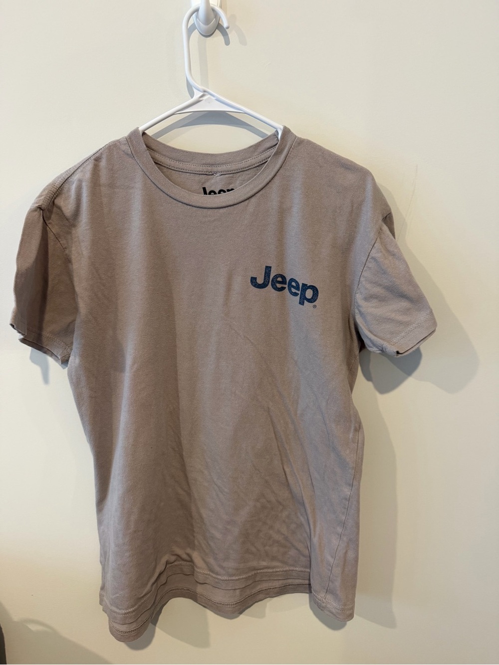 Jeep Taupe Short Sleeve Tee with Navy Logo